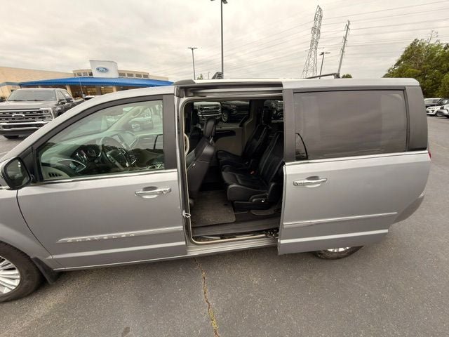 2015 Chrysler Town & Country Limited