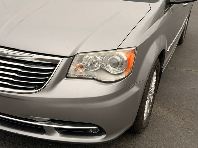 2015 Chrysler Town & Country Limited