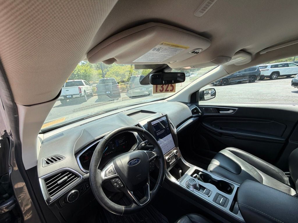 2021 Ford Edge Titanium