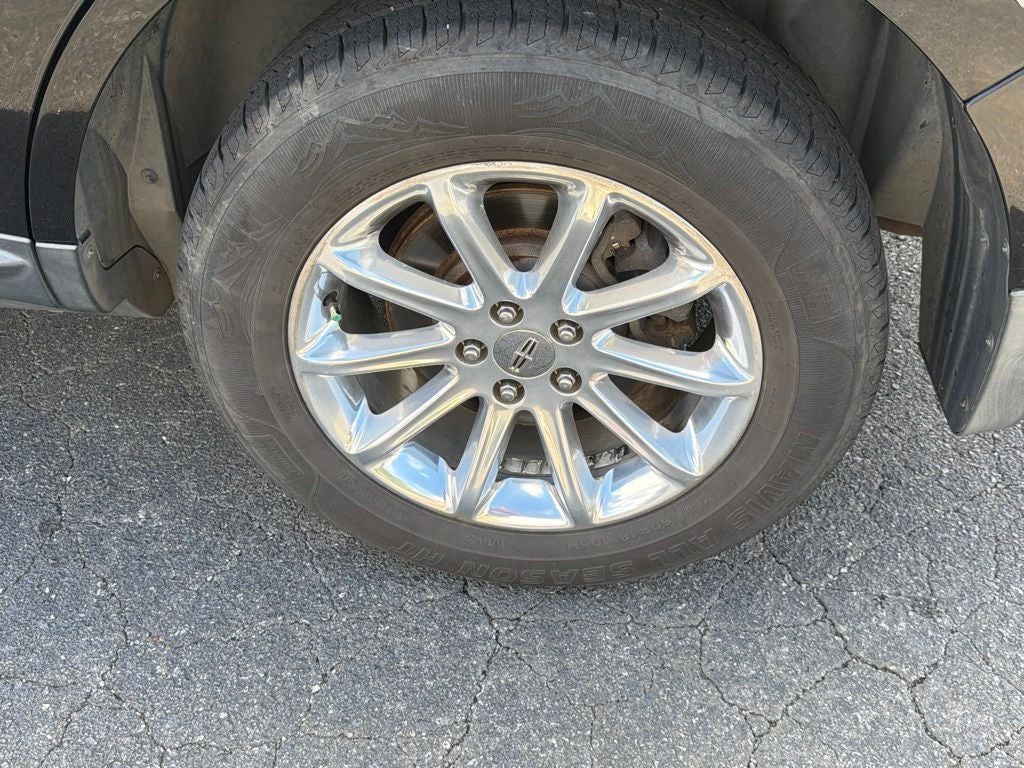 2012 Lincoln MKX Base
