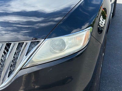 2012 Lincoln MKX Base