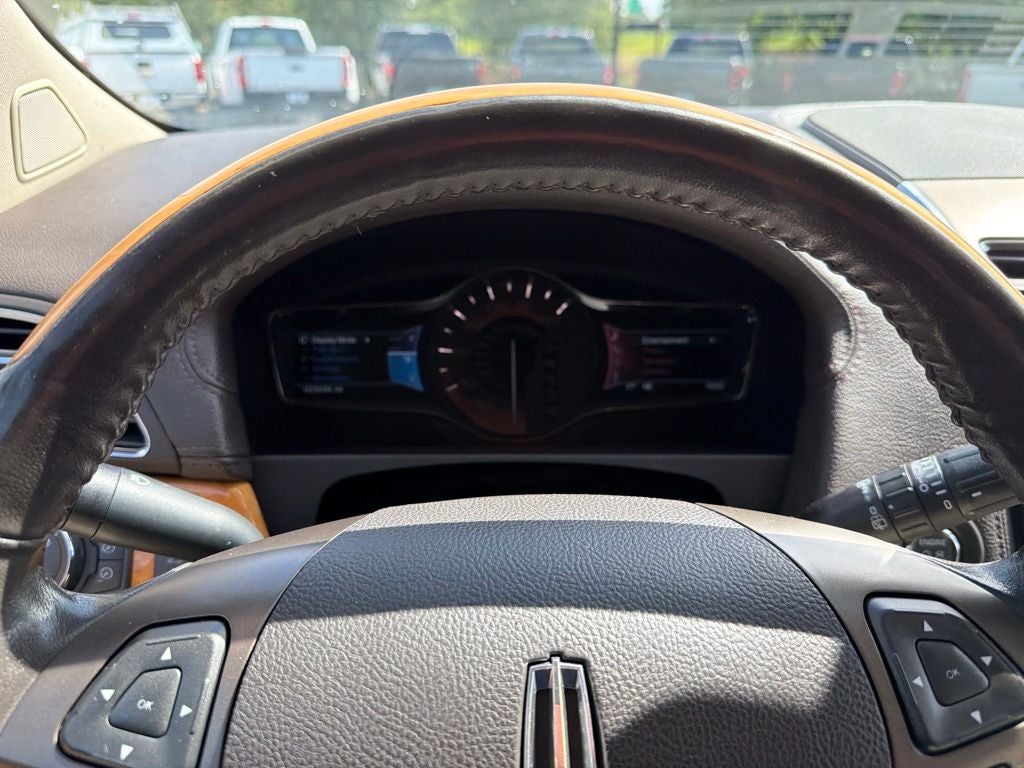 2012 Lincoln MKX Base