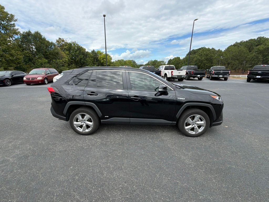 2021 Toyota RAV4 Hybrid XLE Premium