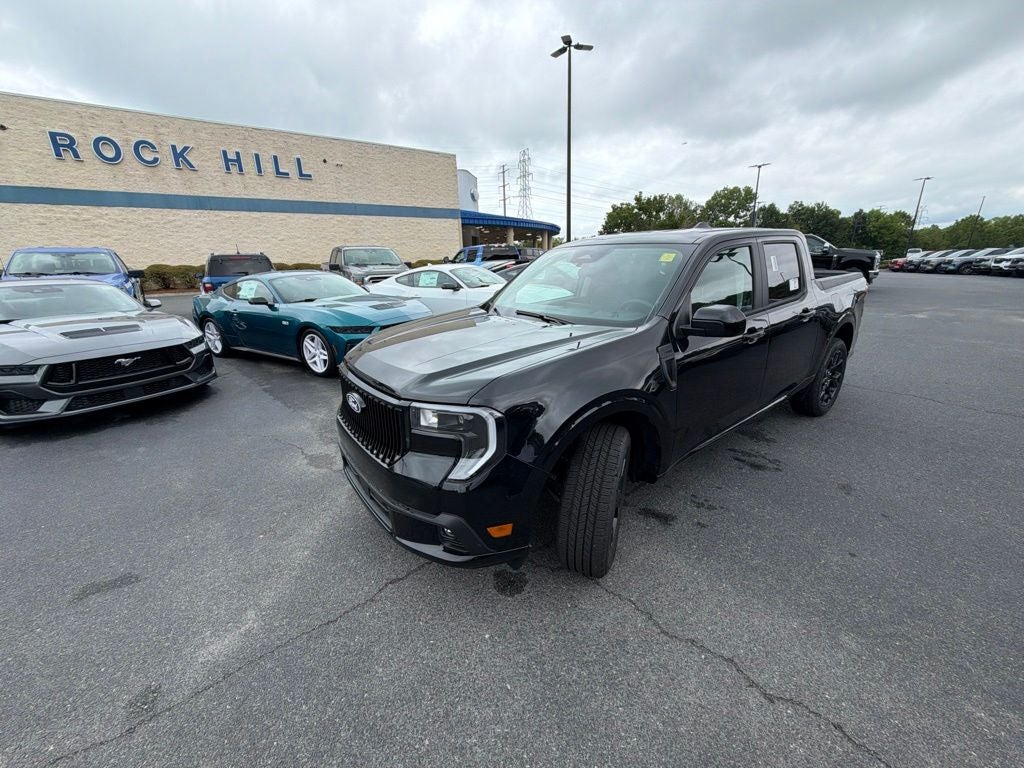 2026 Ford Maverick Lobo Standard