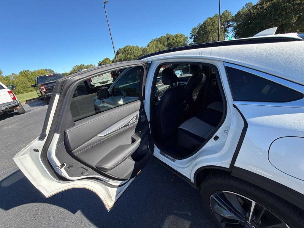 2023 INFINITI QX55 ESSENTIAL