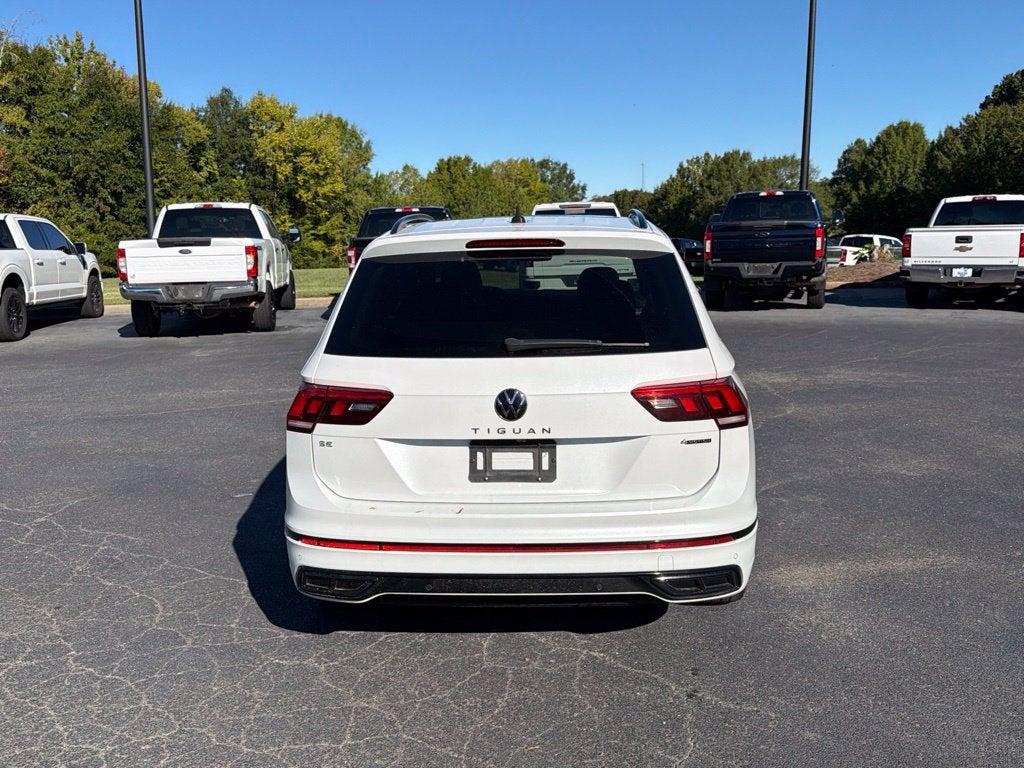 2023 Volkswagen Tiguan 2.0T SE R-Line Black