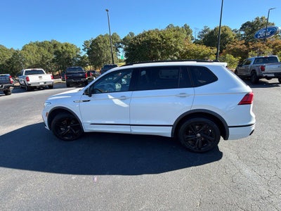 2023 Volkswagen Tiguan 2.0T SE R-Line Black