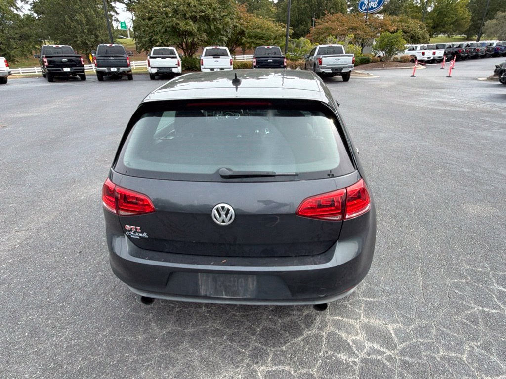 2017 Volkswagen Golf GTI SE