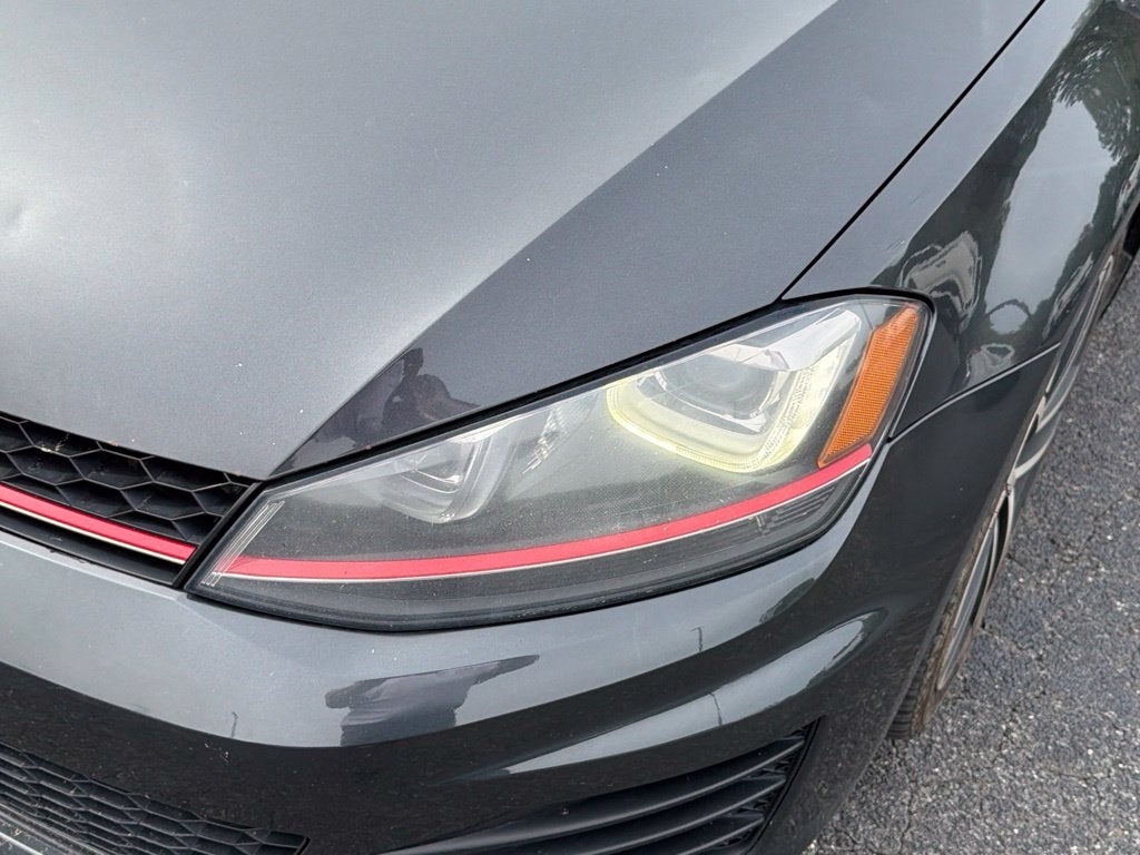 2017 Volkswagen Golf GTI SE