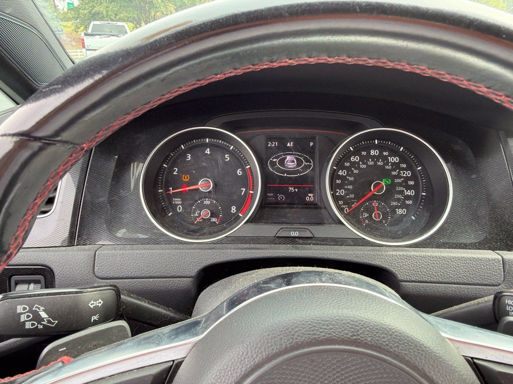 2017 Volkswagen Golf GTI SE