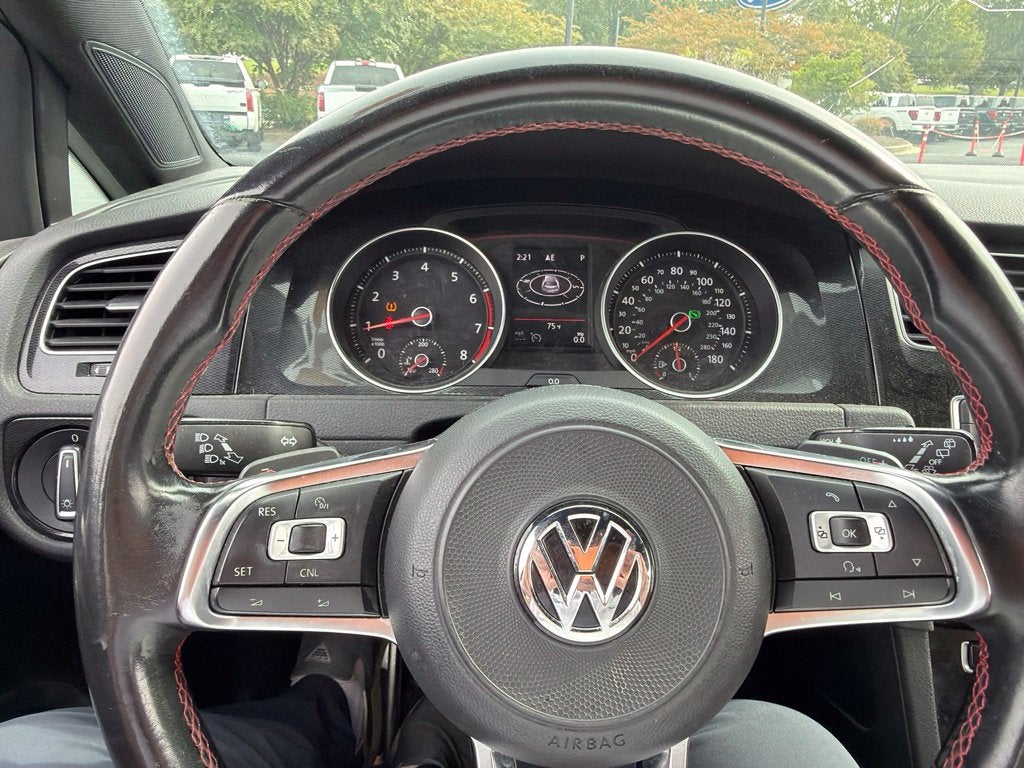 2017 Volkswagen Golf GTI SE
