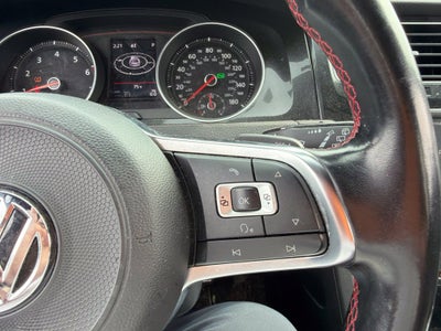 2017 Volkswagen Golf GTI SE