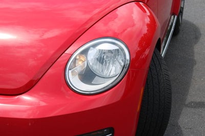 2013 Volkswagen Beetle 2.0T 60s Edition