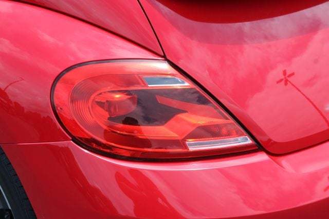 2013 Volkswagen Beetle 2.0T 60s Edition