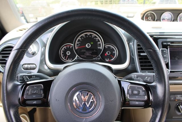 2013 Volkswagen Beetle 2.0T 60s Edition