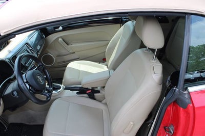 2013 Volkswagen Beetle 2.0T 60s Edition