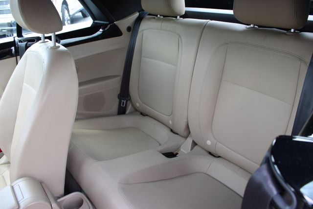 2013 Volkswagen Beetle 2.0T 60s Edition