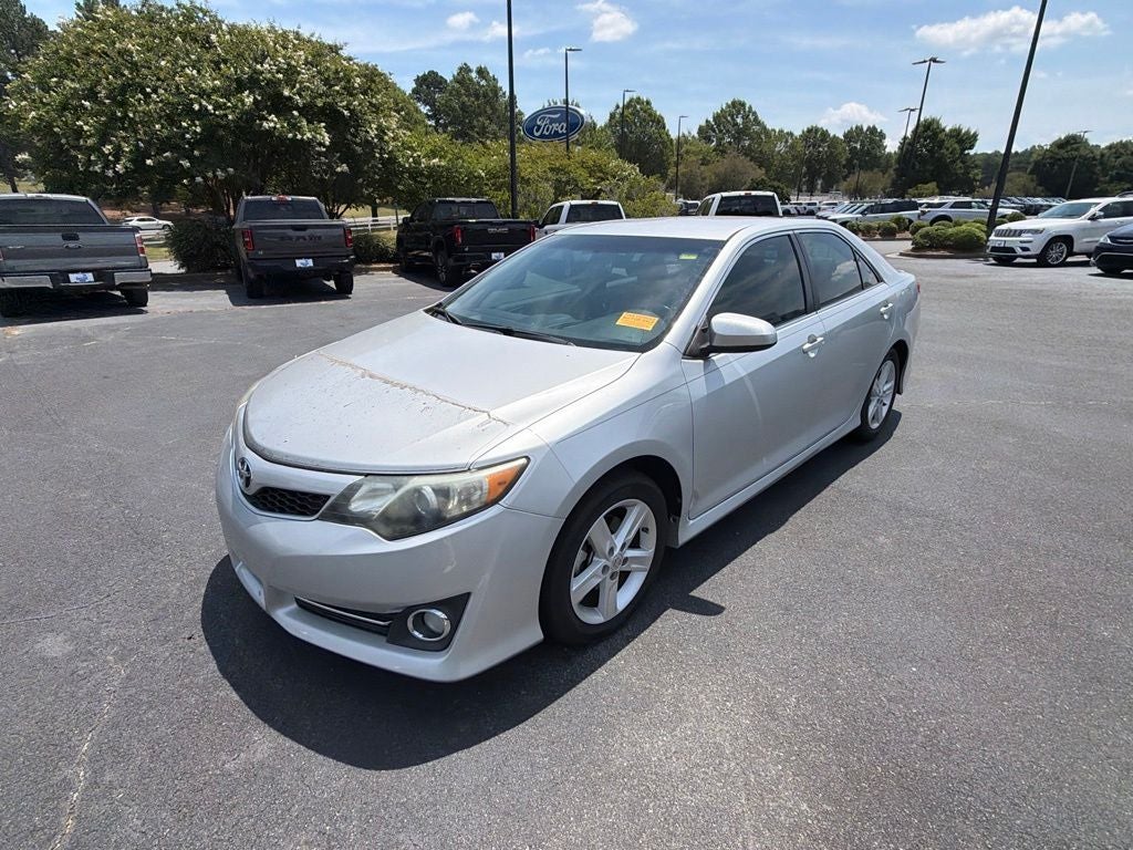 2014 Toyota Camry SE