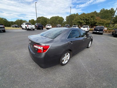 2014 Toyota Camry SE