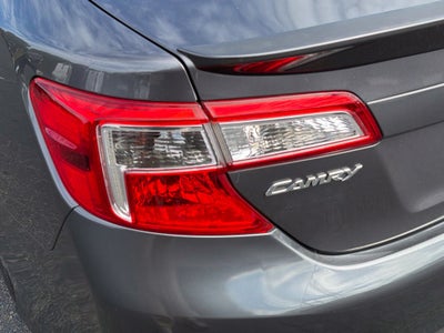 2014 Toyota Camry SE