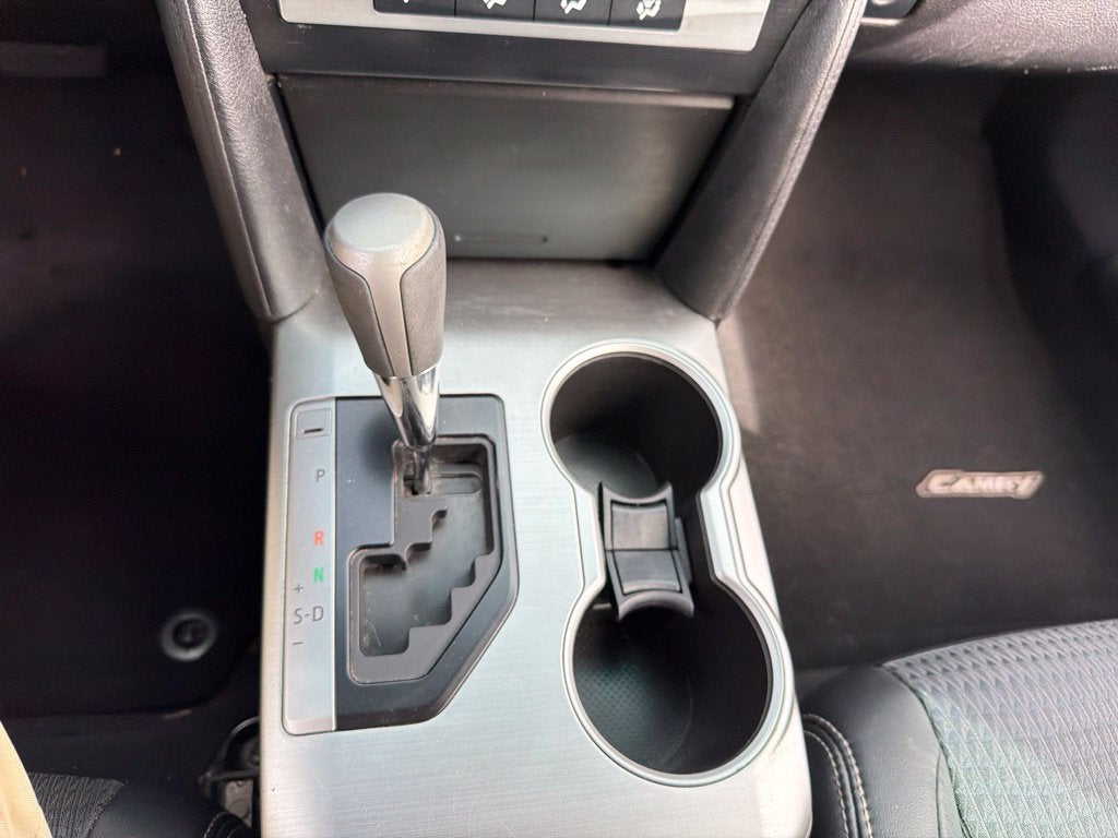 2014 Toyota Camry SE