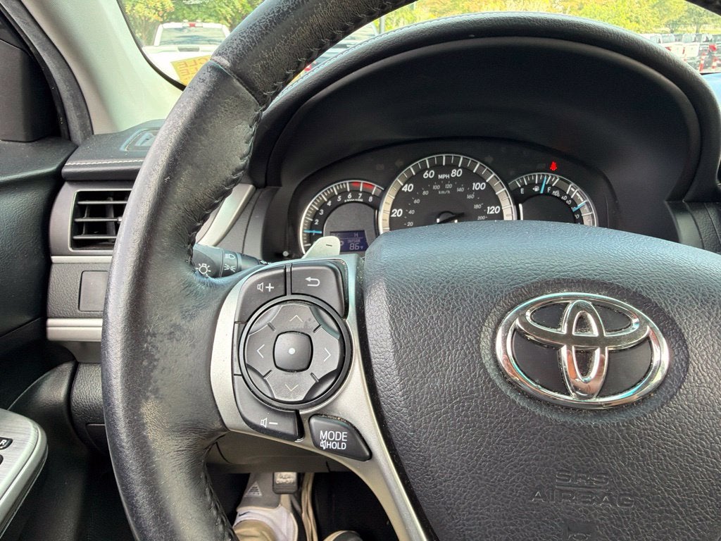 2014 Toyota Camry SE