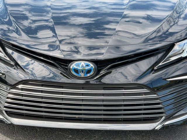 2023 Toyota Camry Hybrid LE