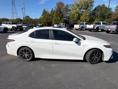2021 Toyota Camry SE