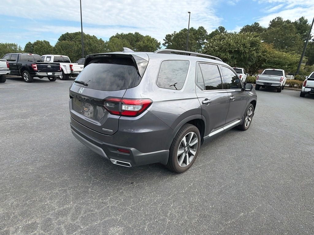 2025 Honda Pilot Touring