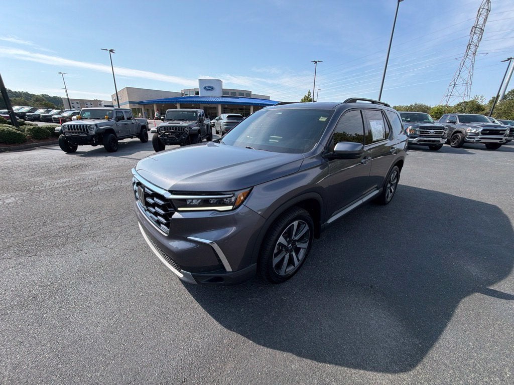 2025 Honda Pilot Touring