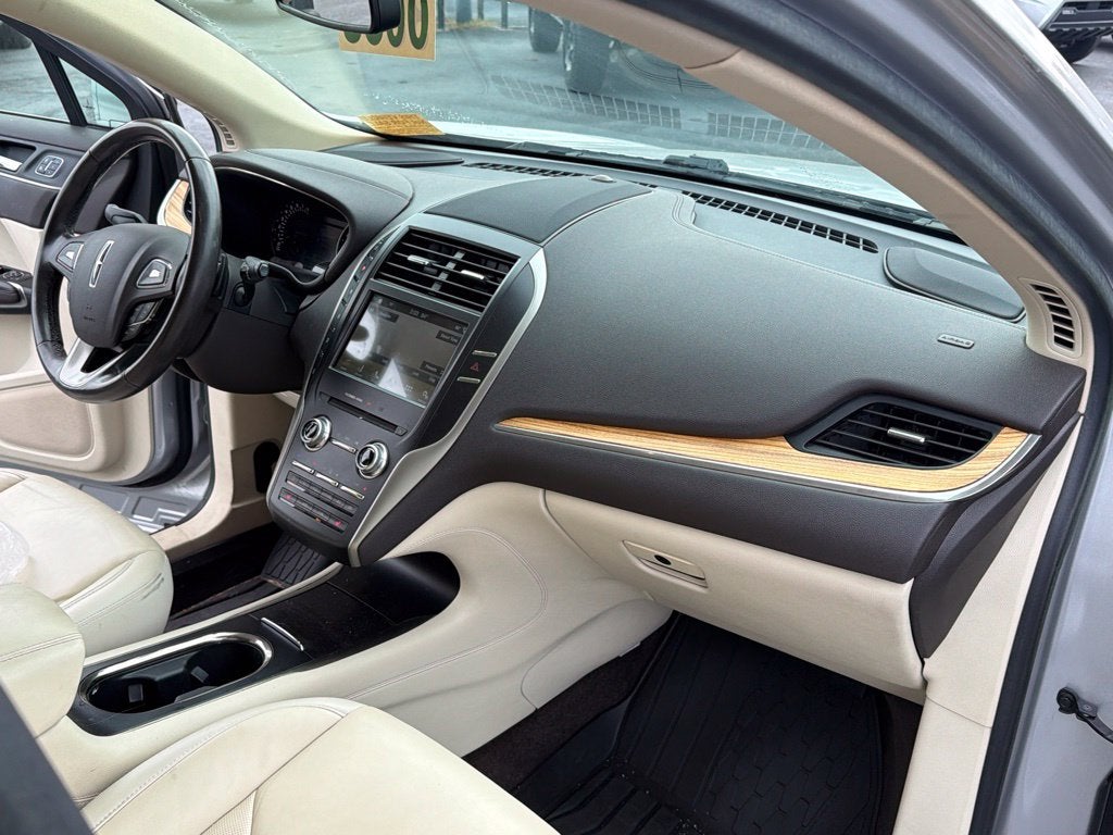 2016 Lincoln MKC Select