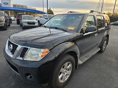 2012 Nissan Pathfinder SV