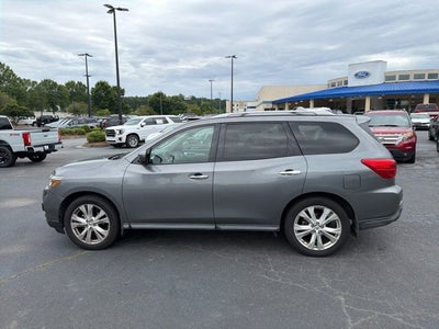 2018 Nissan Pathfinder SL