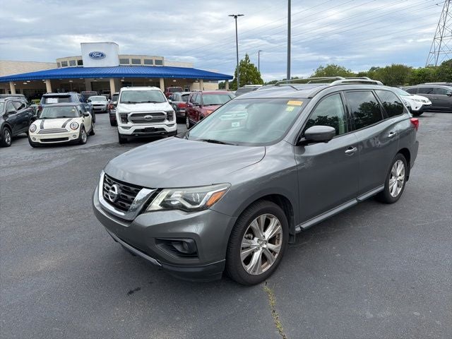 2018 Nissan Pathfinder SL