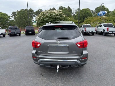 2018 Nissan Pathfinder SL