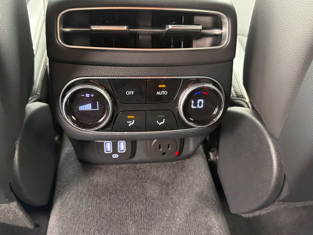 2024 Genesis GV70 2.5T