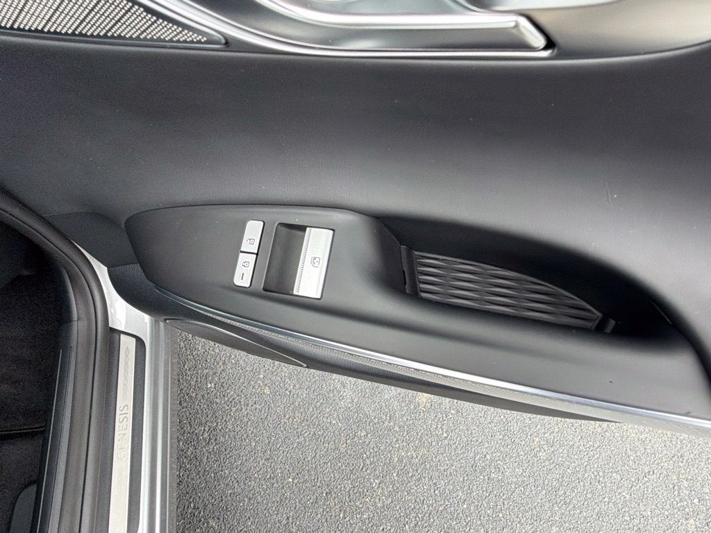 2024 Genesis GV70 2.5T