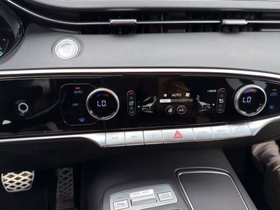 2024 Genesis GV70 2.5T