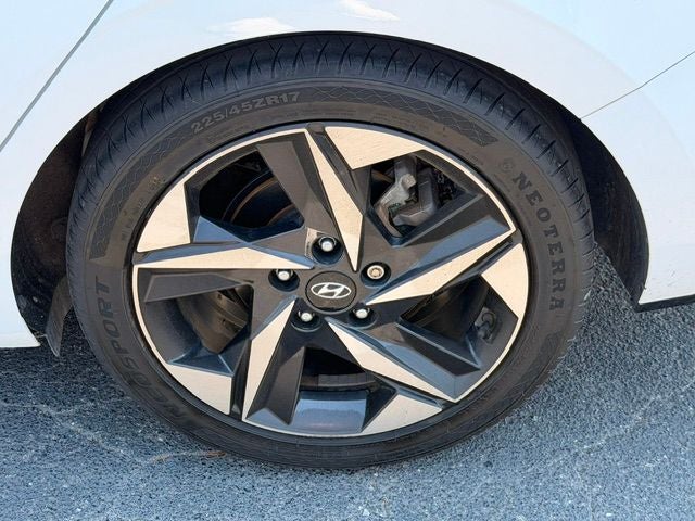 2021 Hyundai Elantra Limited