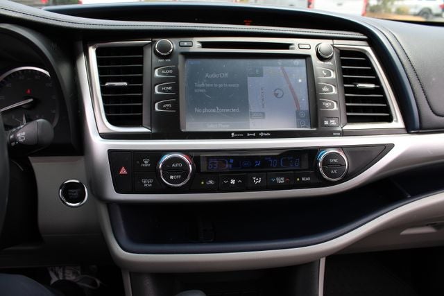 2016 Toyota Highlander XLE V6