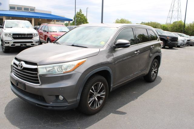 2016 Toyota Highlander XLE V6