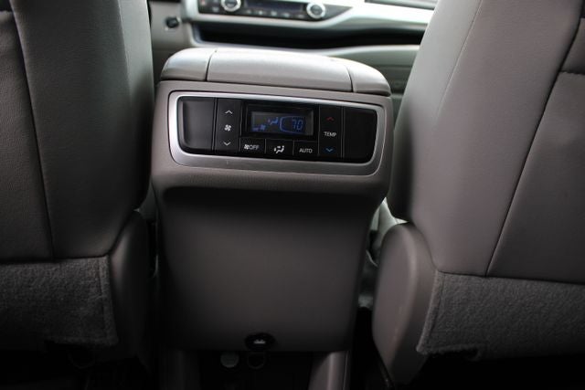 2016 Toyota Highlander XLE V6