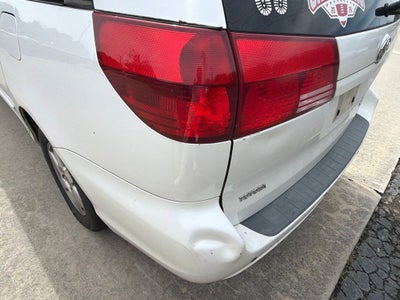2004 Toyota Sienna XLE
