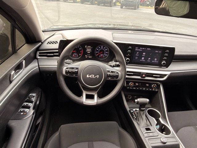 2022 Kia K5 LXS