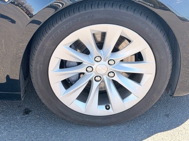 2017 Tesla Model S 90D