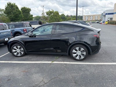 2024 Tesla Model Y Long Range