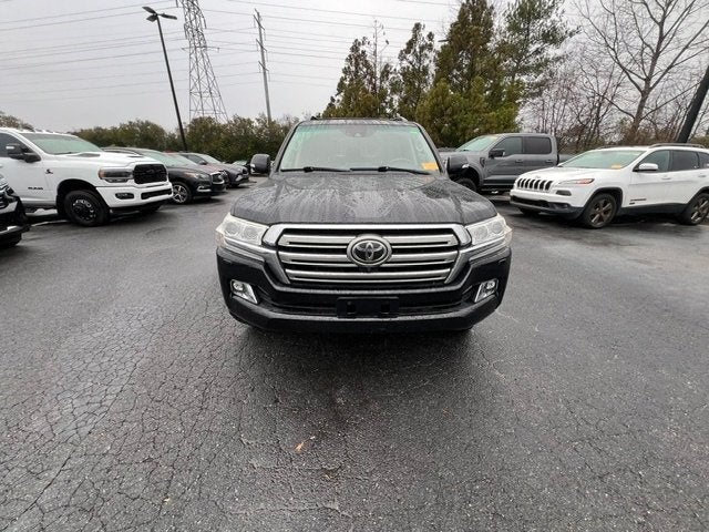 2016 Toyota Land Cruiser Base
