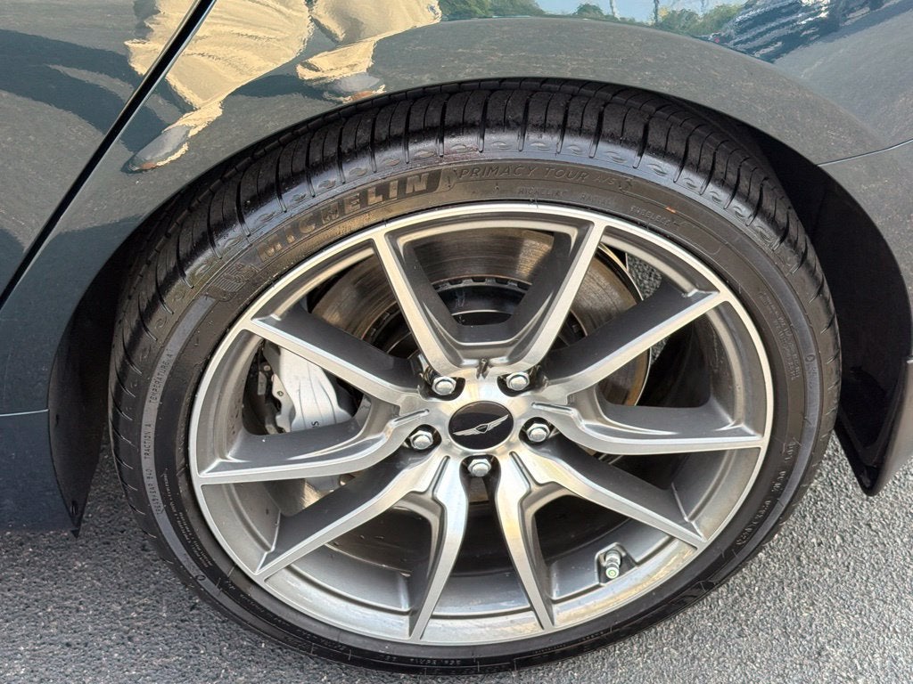 2025 Genesis G70 2.5T