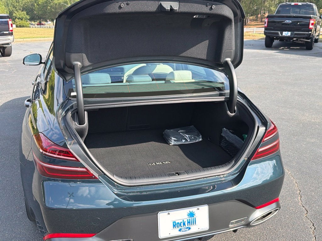 2025 Genesis G70 2.5T
