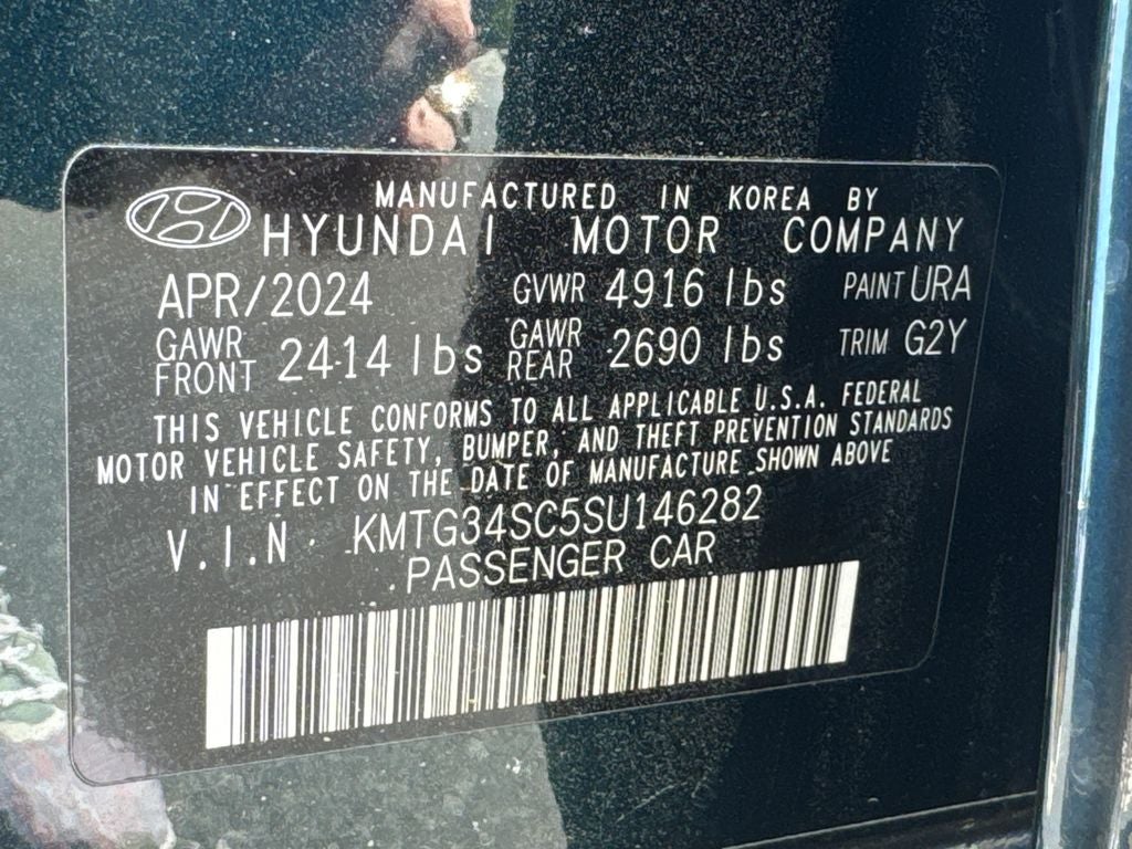 2025 Genesis G70 2.5T